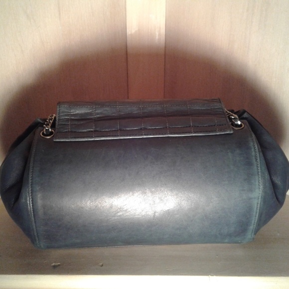 Authentic Chanel Flap Reissue Accordian Chocolate - Picture 3 of 8